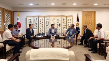 예산군 정덕영, 봉산면장(이무희) 접견