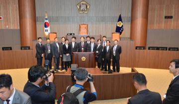 중국 관광협회 및 여행사 관계자 의회청사 견학