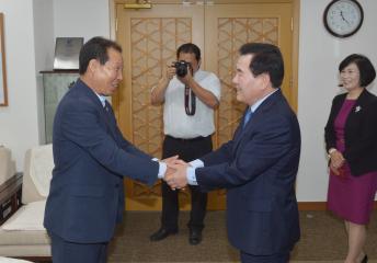 김지철 충남교육감 당선인 접견