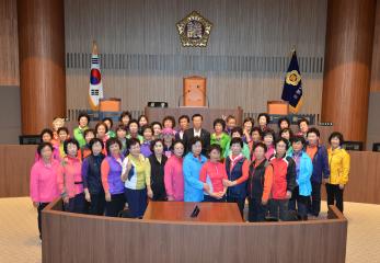 논산시 논산농협산악회원일행 의회청사방문(송덕빈의원)