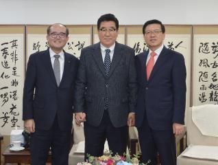 유찬형 농협충남본부장 접견