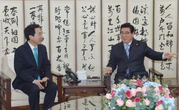 박수현 전 청와대 대변인 접견