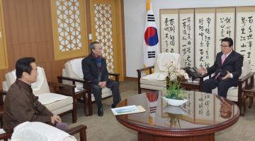 최영학 공주시발전협의회장 일행 접견