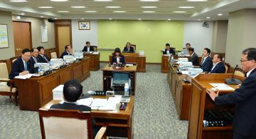 제274회 정례회 행정자치위원회 제1차회의