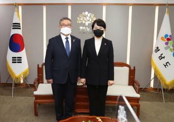 전현희 국민권익위원회 위원장 특강