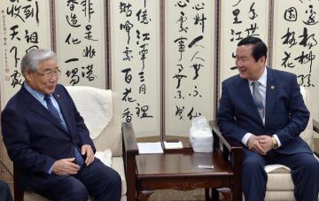 신인철 대한노인회 충남연합회장 접견