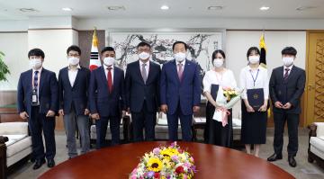 신규임용, 전입, 승진 직원 사령장 교부