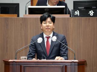 제343회 임시회 제3차 본회의 도정 및 교육행정에 관한 질문 - 이용국 의원