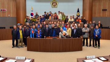 아산시 주민 일행 의회청사 방문