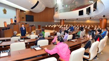 공주시 계룡면 주민일행 의회청사 방문