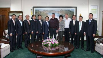 러시아 마무르즈 연수단 '우스'의원 일행 접견