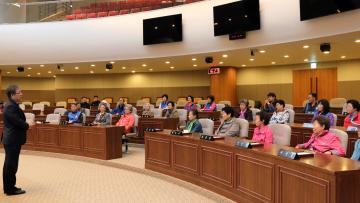 천안시 동남구 신방동 노인회 의회 청사 견학