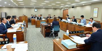 제273회 임시회 행정자치위원회 제3차회의