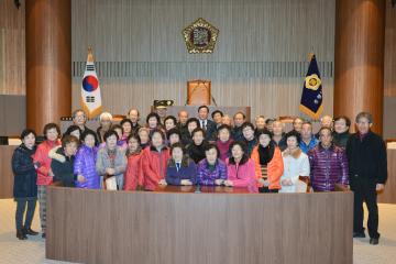 예산군 삽교읍 용동3리 노인회 접견