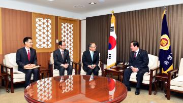 김기영 의장 우리은행 부행장 접견