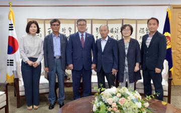 농촌지도자회 충남도회 일행 접견