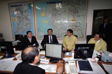 충남도의회, 구제역재난안전대책상황실 방문 격려