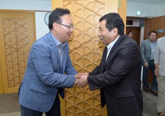 수도권 전철 독립기념관 연결 추진위원회 일행 접견