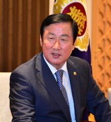 중도일보 인터뷰(김기영의장)