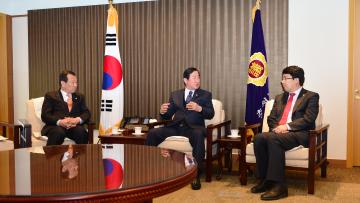 충남도의회 양당 대표 간담회