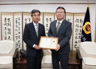 자유총연맹 충남지부 최대규 회장 감사패 수여