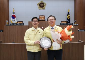 제321회 정례회 제4차본회의