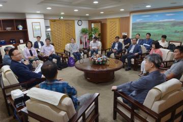 우주형 전 충남인권위원장 접견