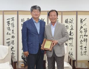 박병돈 한국수자원공사 금강권역 이사 접견