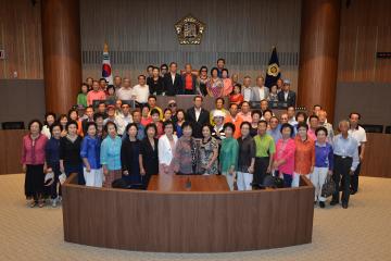 보령시 우정회 회원일행 의회청사 방문