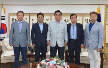 육동일 전국시도의회의장협의회 정책자문위원장 wjqrus