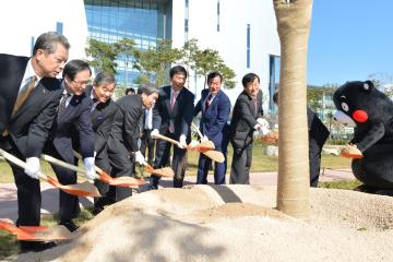 일본 구마모토현 자매결연 30년 우정의 '기념식수'