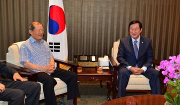 의정자문위원장 접견