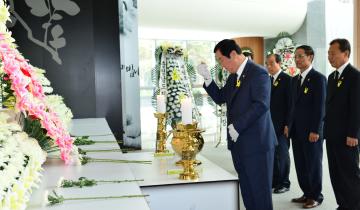 세월호 희생자 분향소 헌화분향