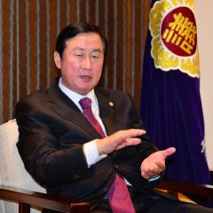 인터뷰[동양일보 정래수부장]