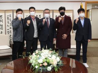 충남 공무원 노조 집행부 접견