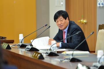 강용일의원(충청권상생발전특별위원회)