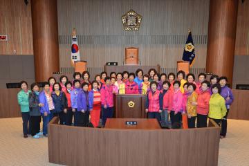 태안 근흥면 농협산악회 의회신청사 방문