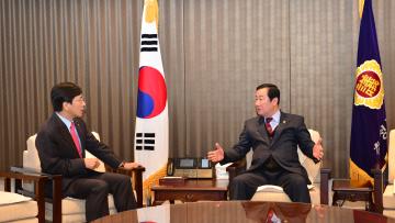 안희정 지사 접견