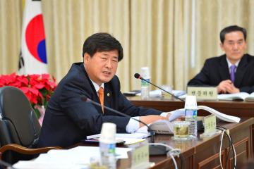 유찬종의원(충남역사문화연구원 행정사무감사)