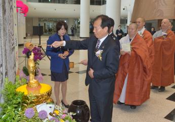 부처님 오신 날 연등 점등식