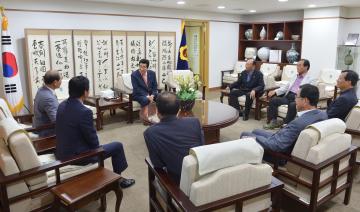 유태식 전 도의원 접견